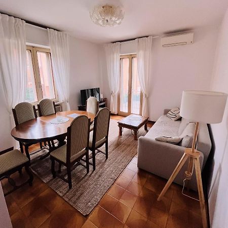 Apartment Al Lago, Torri del Benaco Kültér fotó