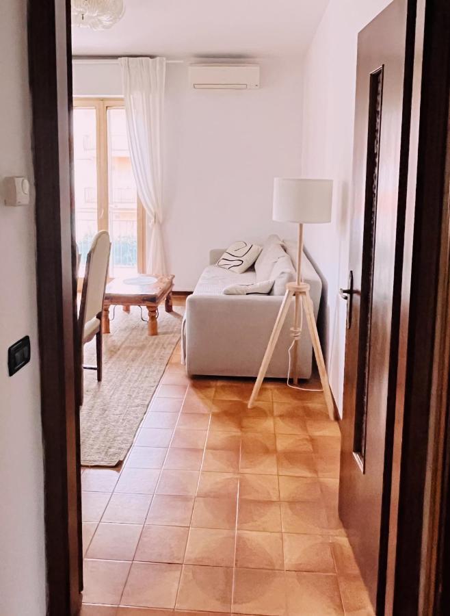 Apartment Al Lago, Torri del Benaco Kültér fotó