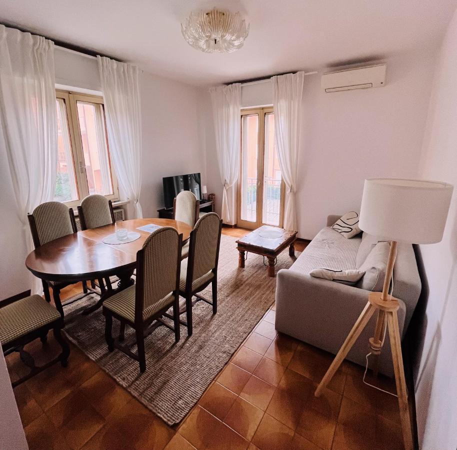 Apartment Al Lago, Torri del Benaco Kültér fotó
